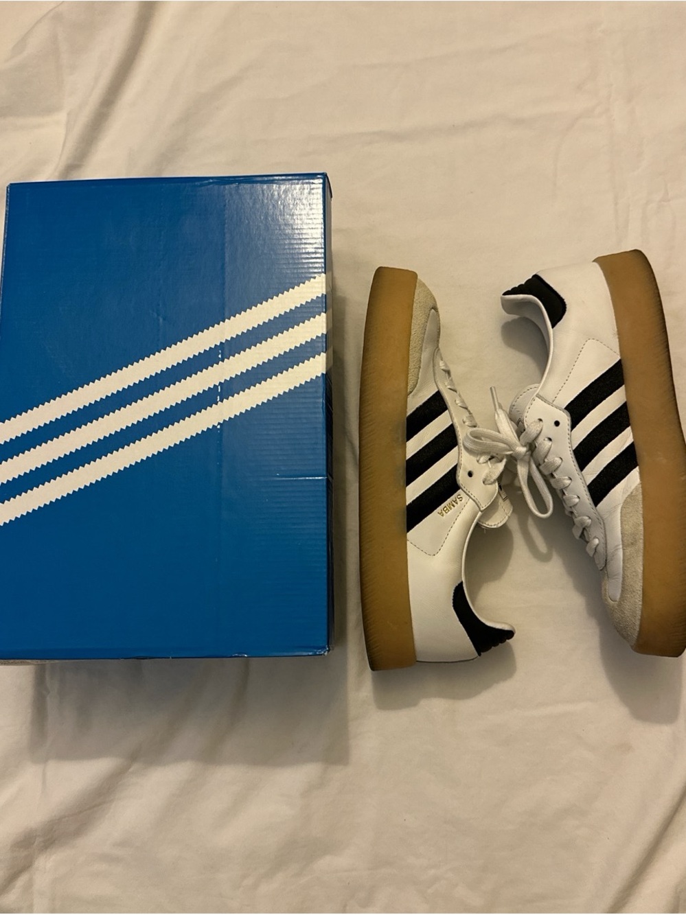 adidas Sambae black/white Womens 10.5/Mens 9.5